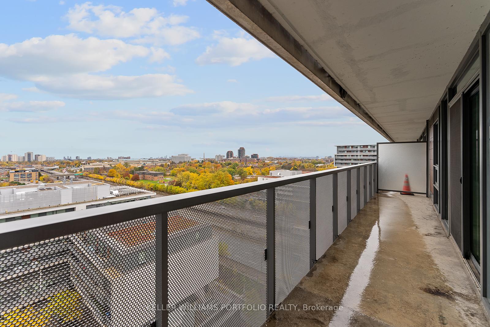Photo 2 of Unit 1302, 120 Varna Drive, Toronto, Englemount-Lawrence — HOMEH