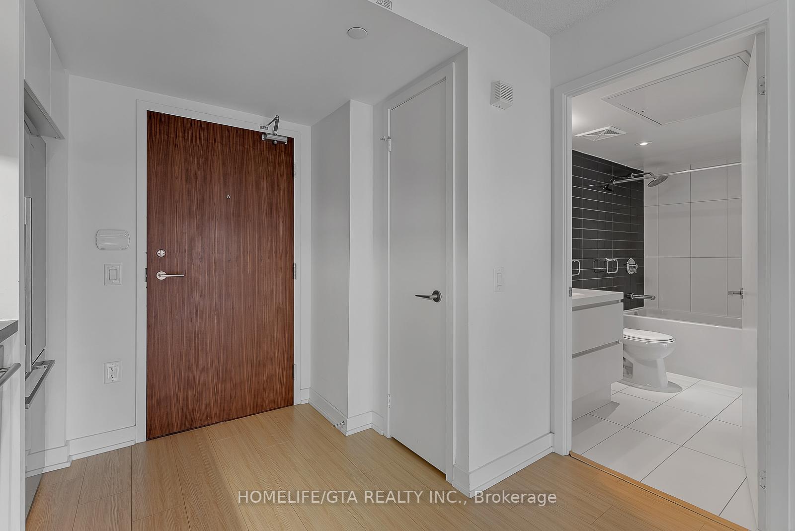 Photo 4 of Unit 511, 75 Queens Wharf Road, Toronto, Waterfront Communities — HOMEH