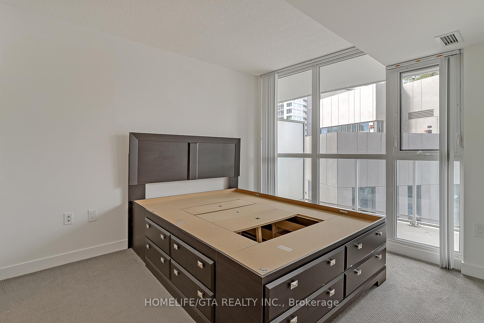 Photo 13 of Unit 511, 75 Queens Wharf Road, Toronto, Waterfront Communities — HOMEH