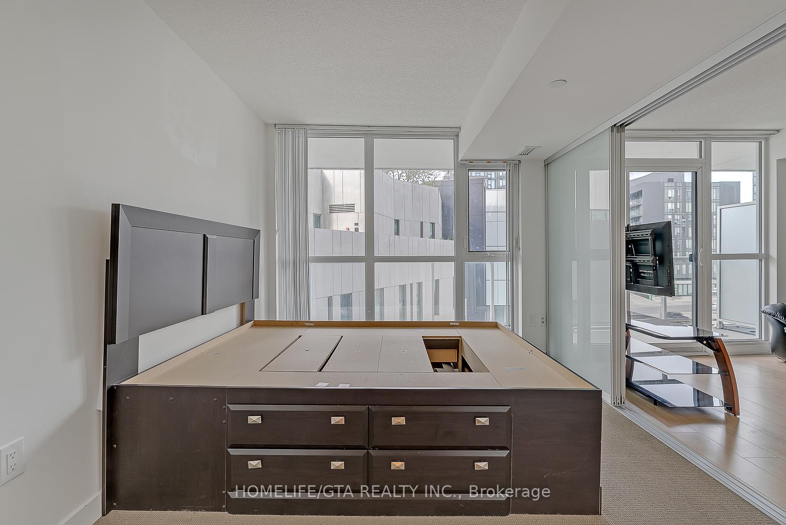 Photo 14 of Unit 511, 75 Queens Wharf Road, Toronto, Waterfront Communities — HOMEH