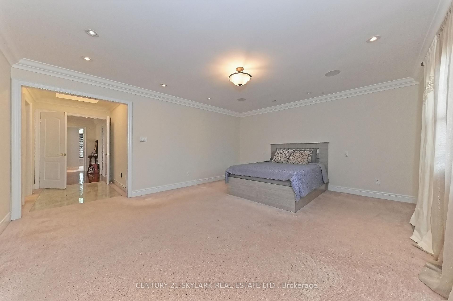 Photo 18 of 185 Don Minaker Drive, Brampton, Bram East — HOMEH