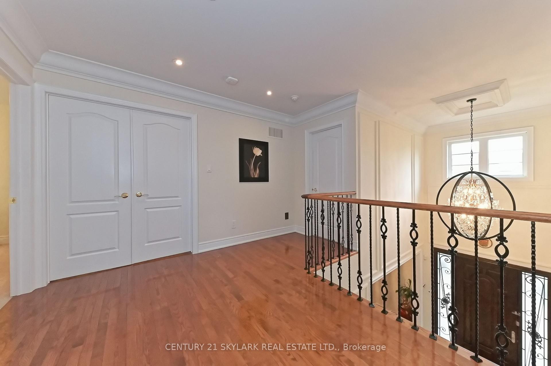 Photo 25 of 185 Don Minaker Drive, Brampton, Bram East — HOMEH
