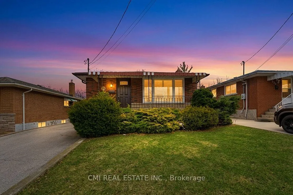 Photo 1 of 251 Fairridge Road, Hamilton, Red Hill — HOMEH