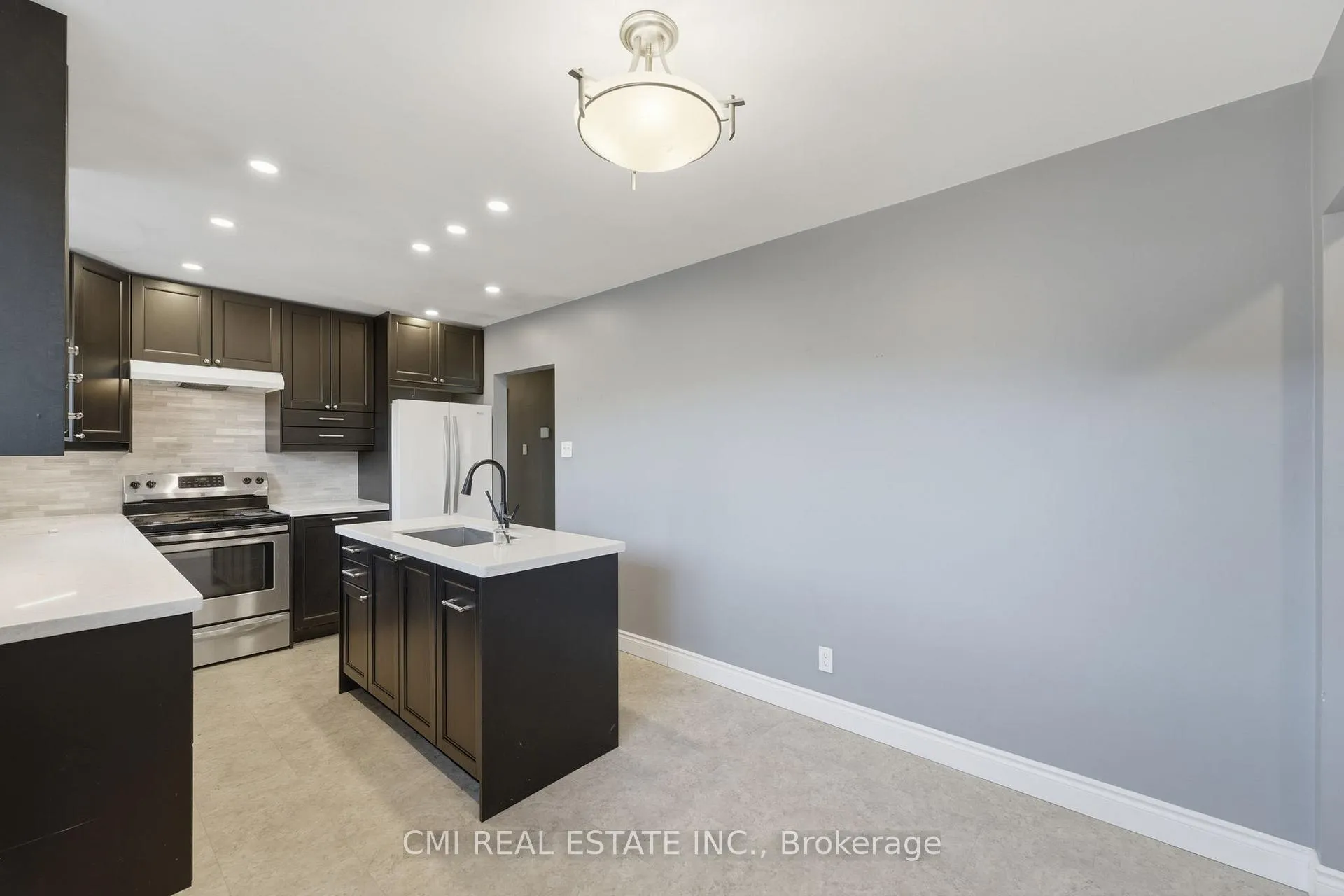 Photo 16 of 251 Fairridge Road, Hamilton, Red Hill — HOMEH