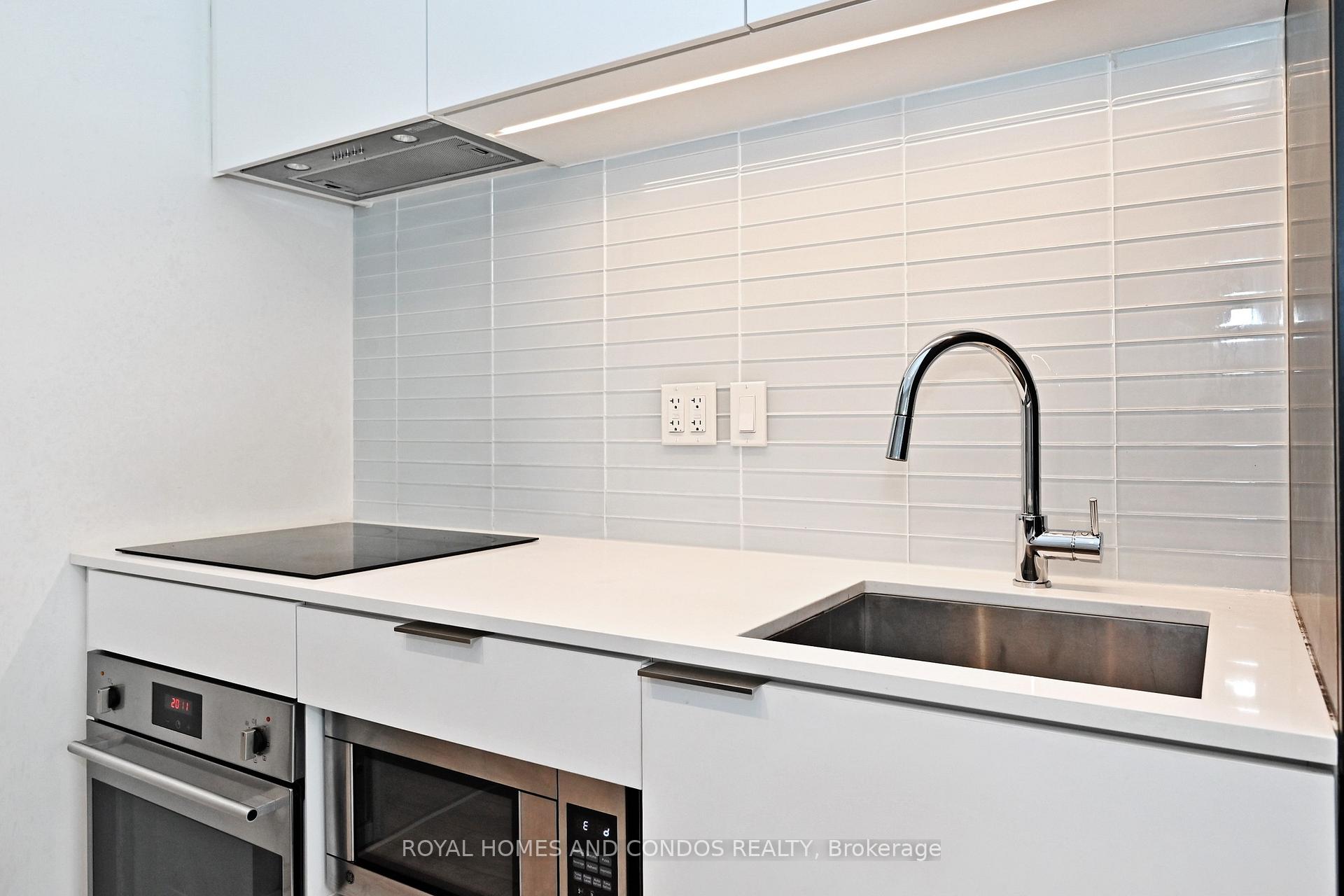 Photo 19 of Unit 913, 33 Helendale Avenue, Toronto, Yonge-Eglinton — HOMEH