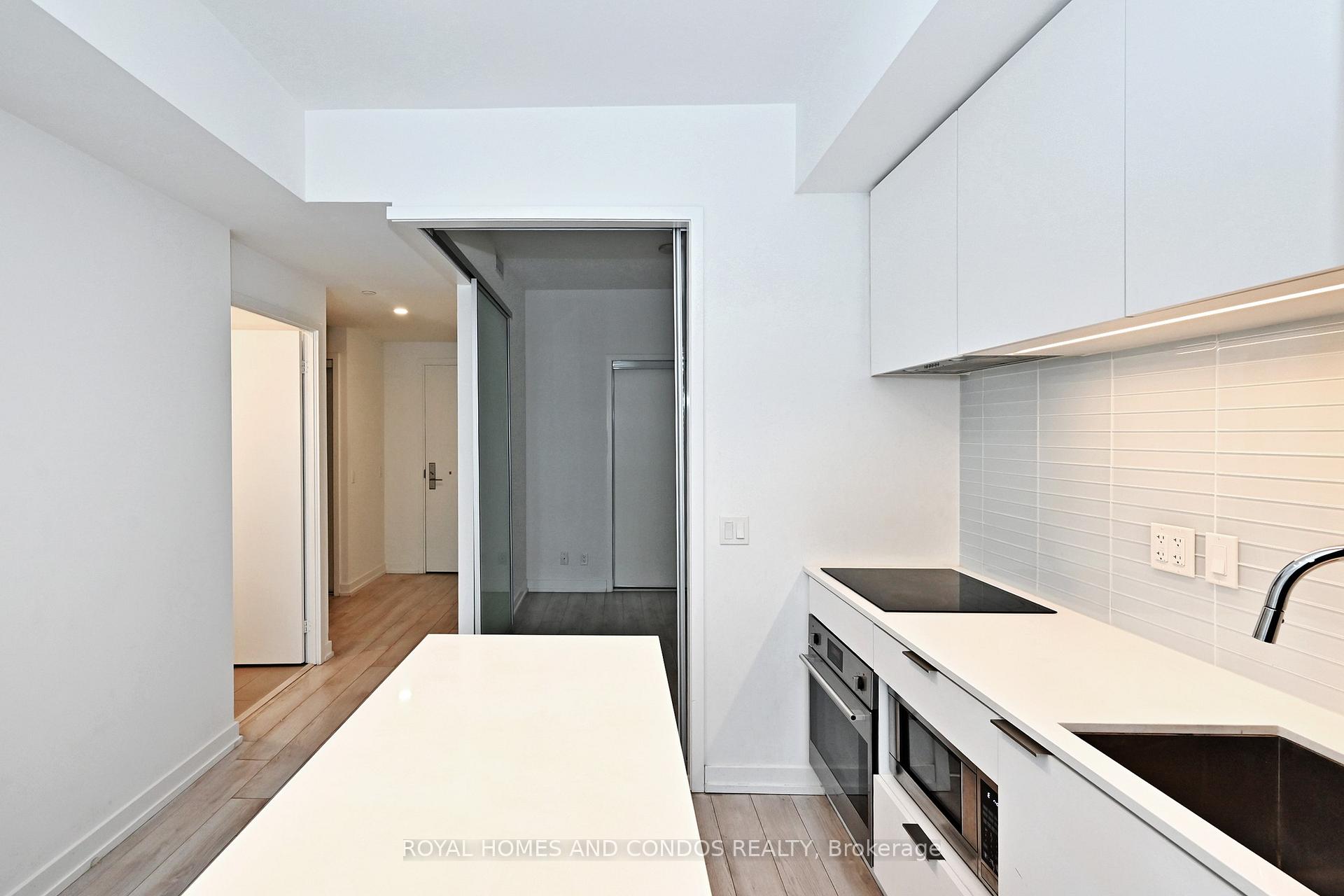 Photo 20 of Unit 913, 33 Helendale Avenue, Toronto, Yonge-Eglinton — HOMEH