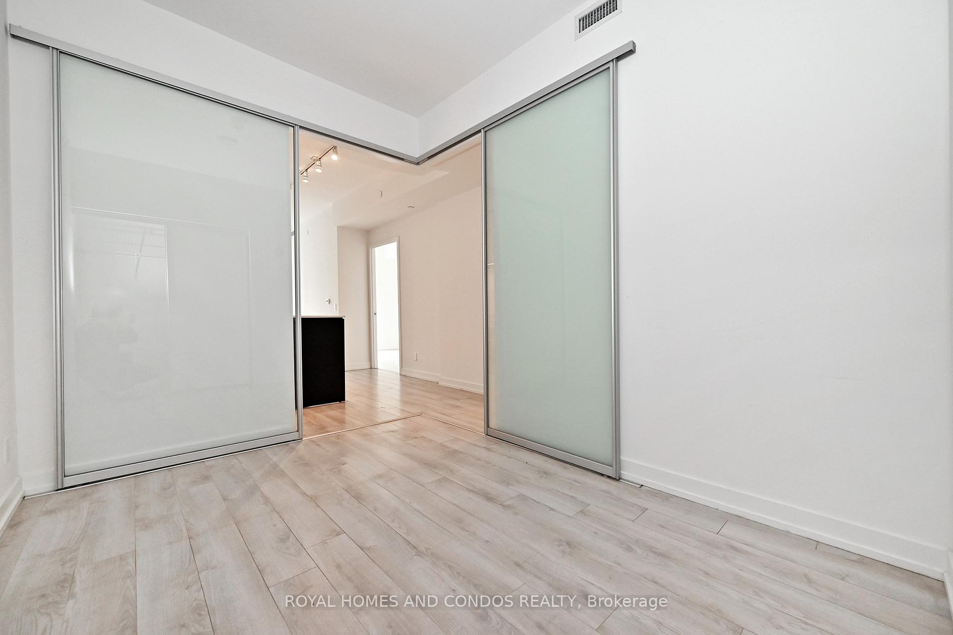 Photo 24 of Unit 913, 33 Helendale Avenue, Toronto, Yonge-Eglinton — HOMEH