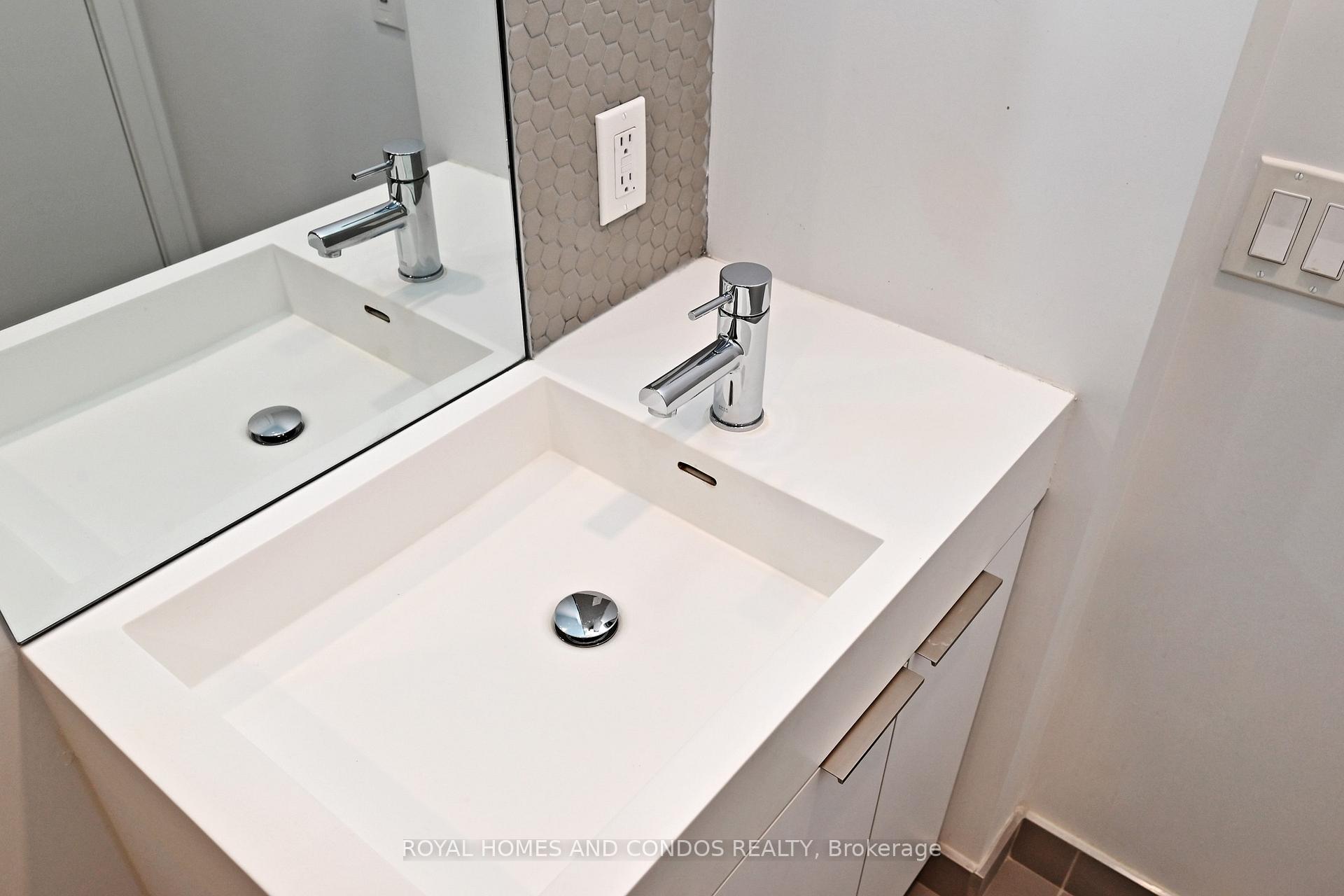 Photo 36 of Unit 913, 33 Helendale Avenue, Toronto, Yonge-Eglinton — HOMEH