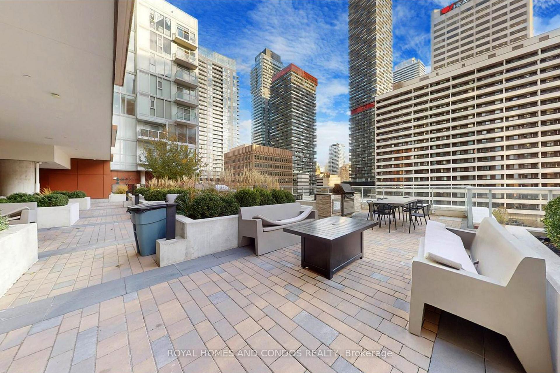Photo 46 of Unit 913, 33 Helendale Avenue, Toronto, Yonge-Eglinton — HOMEH