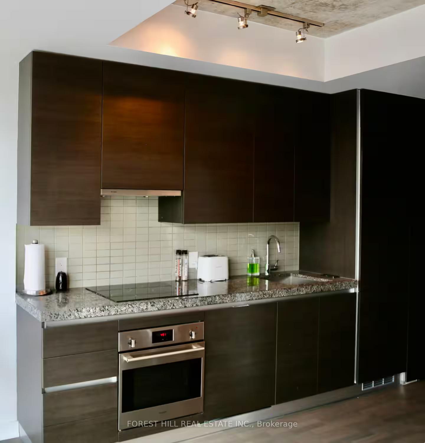Photo 4 of Unit 1222, 629 King Street W, Toronto, Waterfront Communities — HOMEH