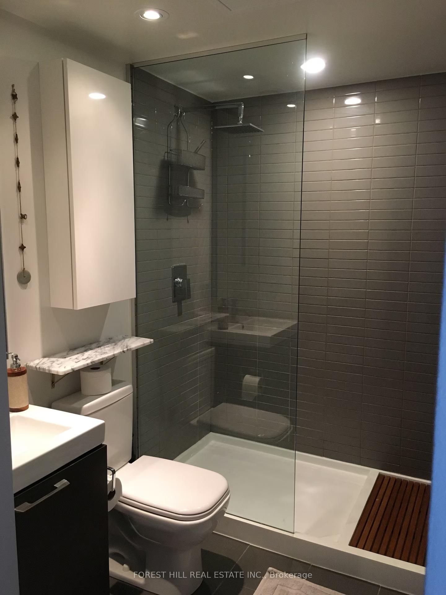 Photo 5 of Unit 1222, 629 King Street W, Toronto, Waterfront Communities — HOMEH