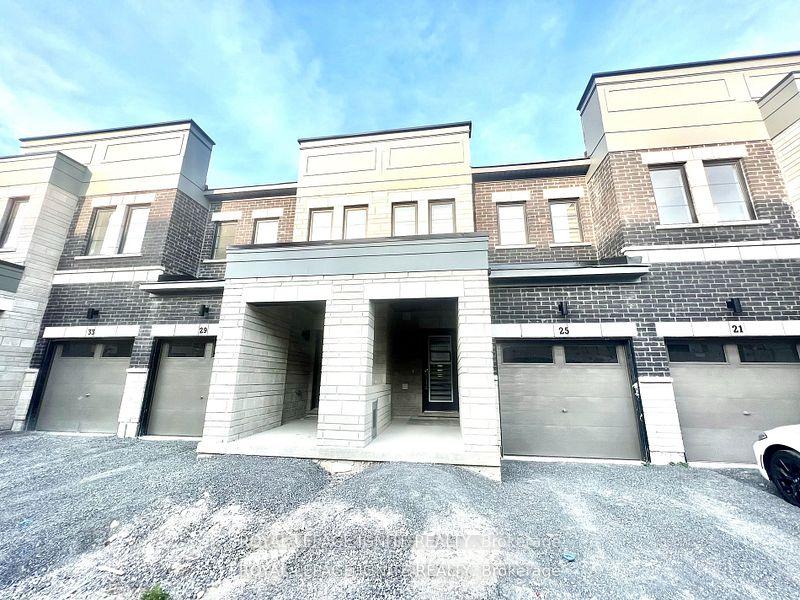 Front of 25 King George Way