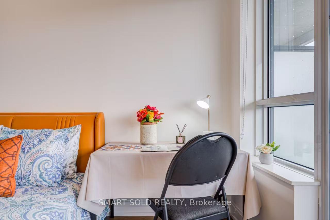 Photo 3 of Unit 208, 38 Gandhi Lane, Markham, Commerce Valley — HOMEH