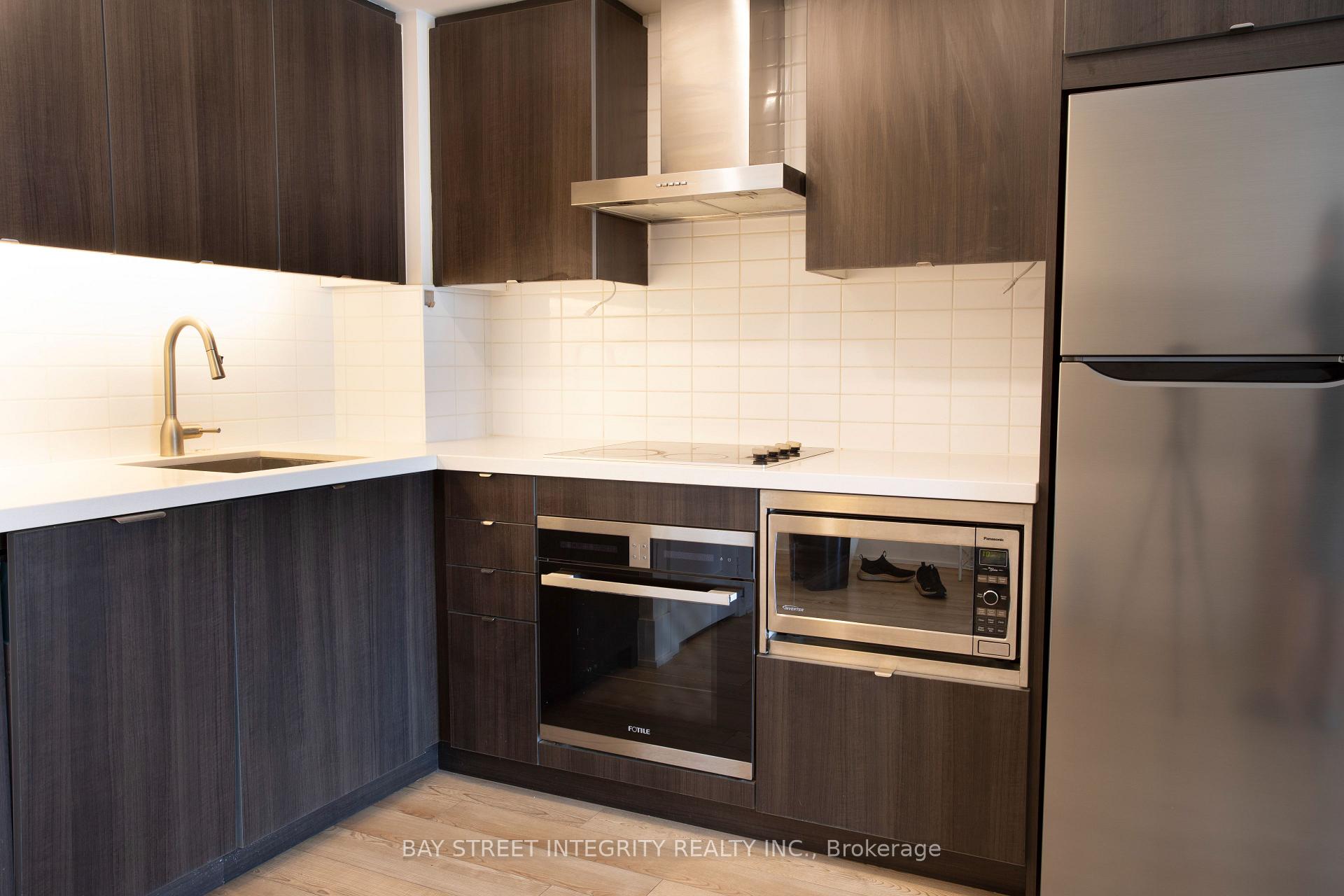 Photo 11 of Unit 1212A, 300 Front Street, Toronto, Waterfront Communities — HOMEH