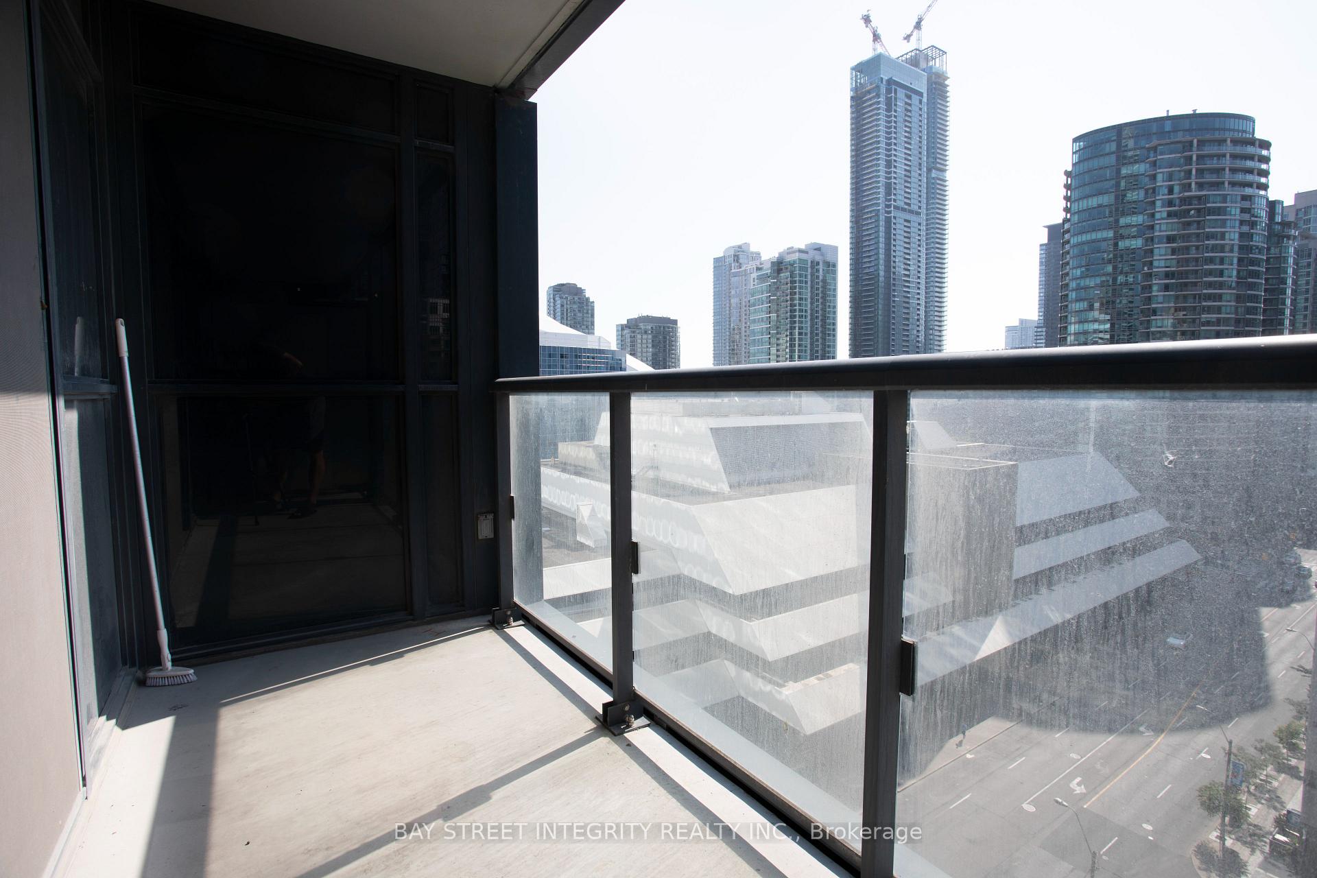 Photo 10 of Unit 1212A, 300 Front Street, Toronto, Waterfront Communities — HOMEH