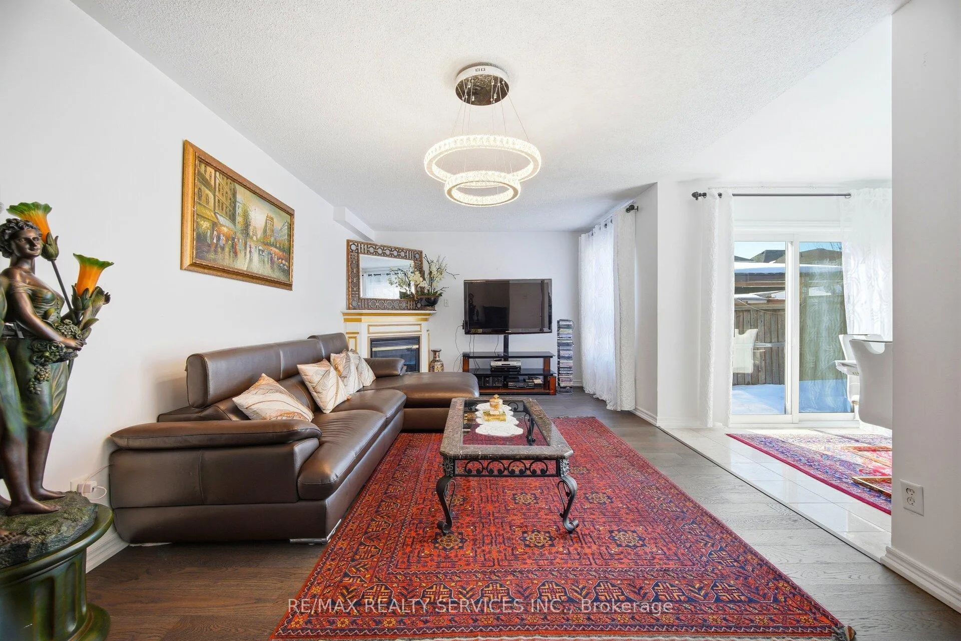 Photo 7 of 28 Gold Park Place, Brampton, Fletcher's Meadow — HOMEH