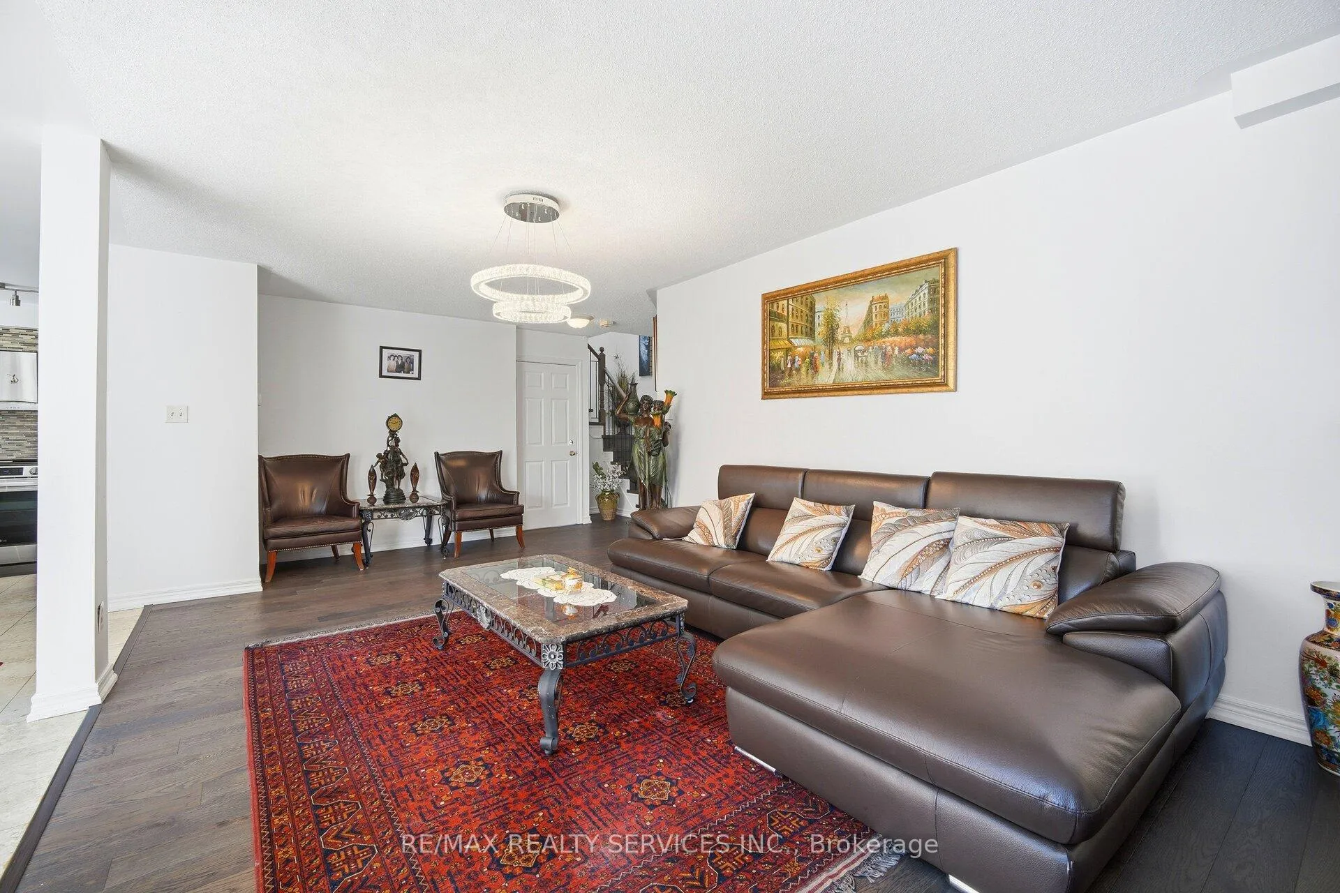 Photo 9 of 28 Gold Park Place, Brampton, Fletcher's Meadow — HOMEH