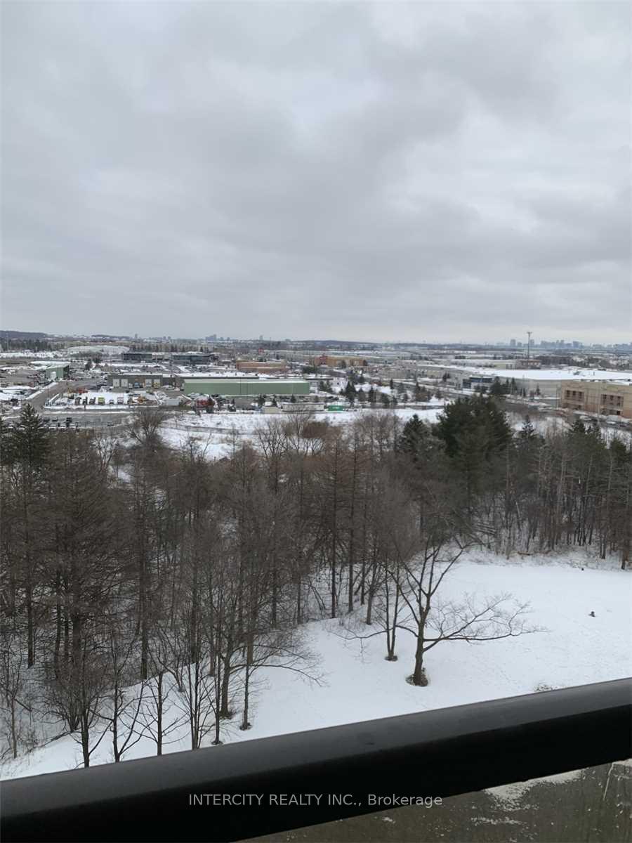 Photo 4 of Unit 1008, 9255 Jane Street, Vaughan, Maple — HOMEH