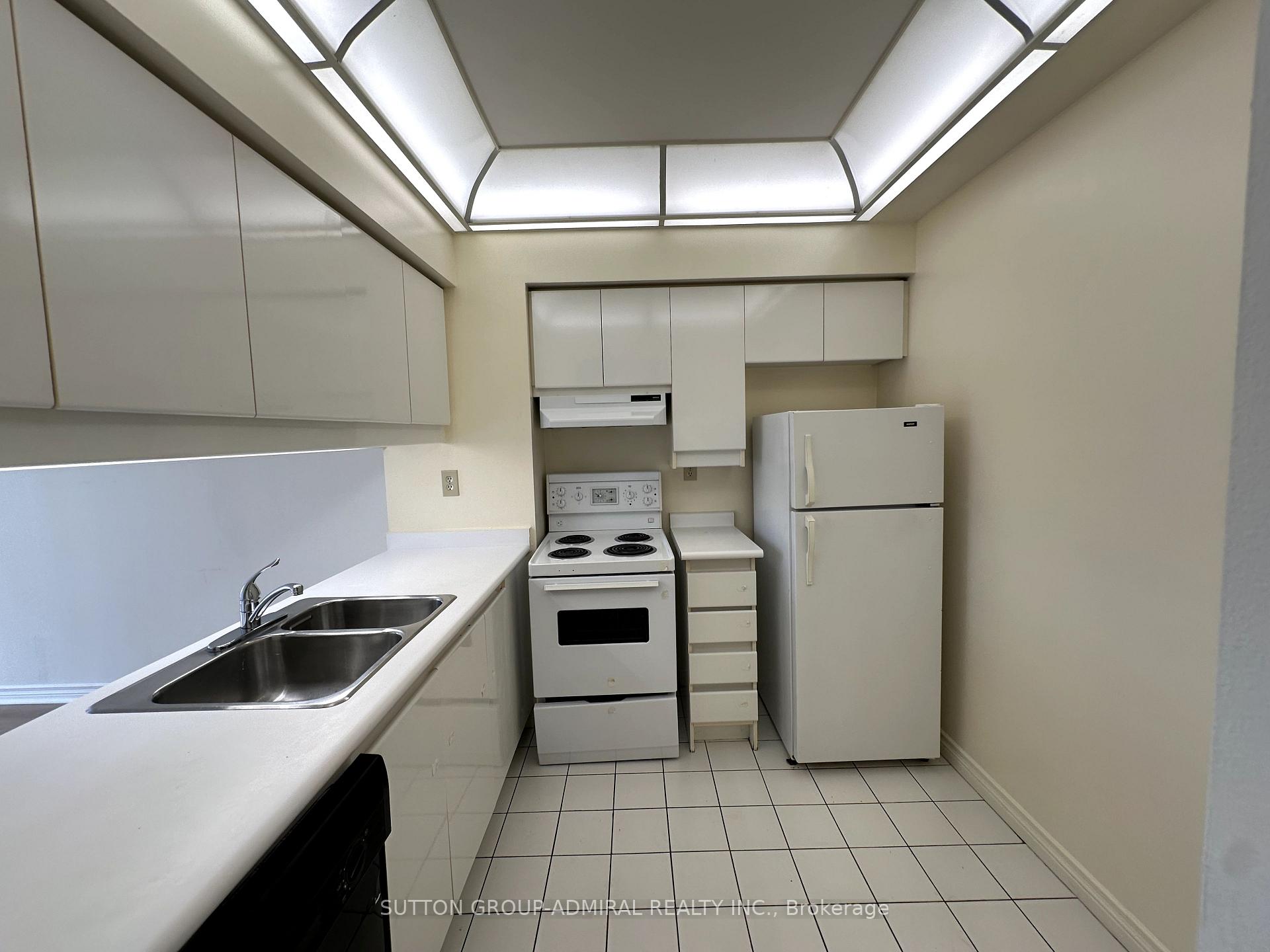 Photo 2 of Unit 1602, 736 Bay Street, Toronto, Bay Street Corridor — HOMEH