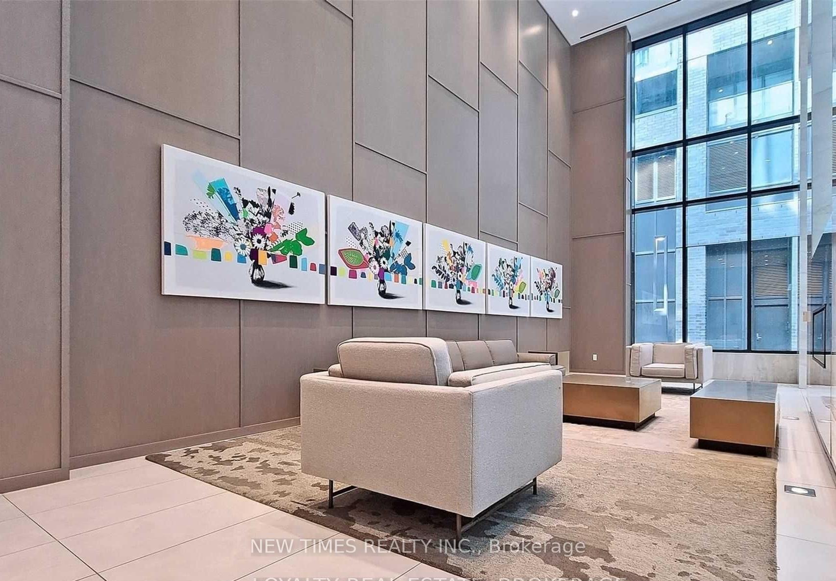 Photo 5 of Unit 2808, 125 Blue Jays Way, Toronto, Waterfront Communities — HOMEH