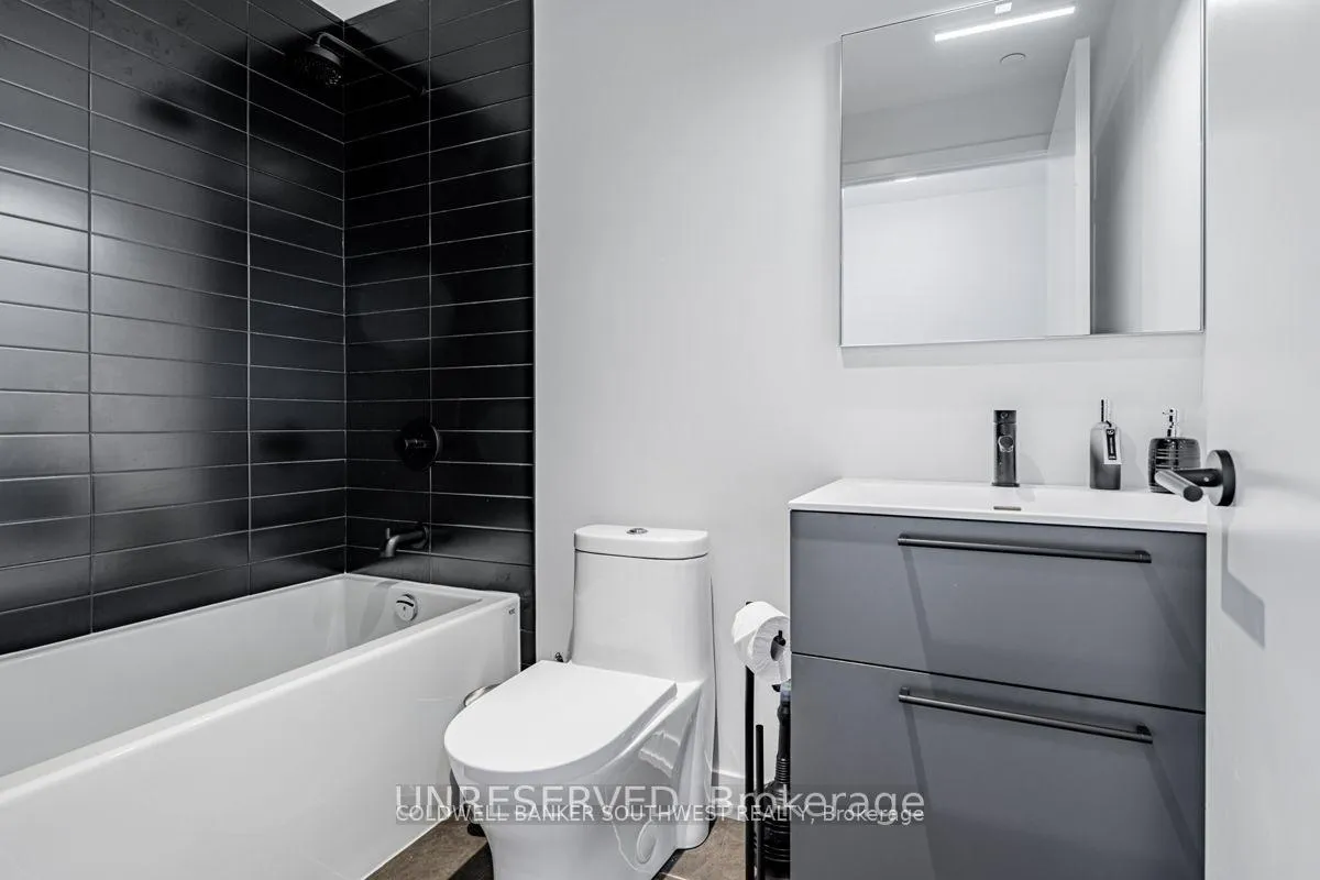 Photo 11 of Unit 708, 200 Sudbury Street, Toronto, Little Portugal — HOMEH