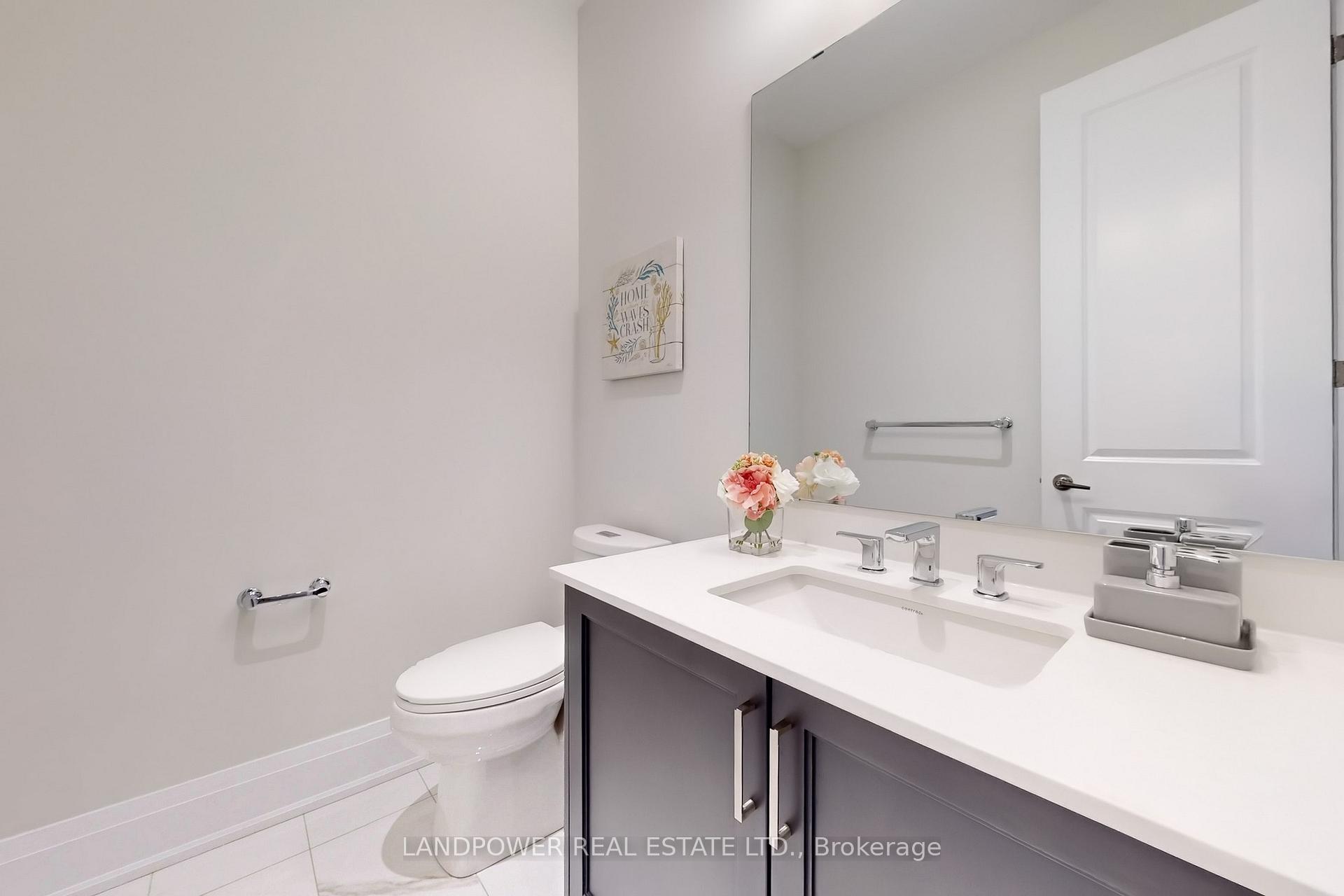 Photo 14 of 52 Klees Crescent, Aurora, Aurora Highlands — HOMEH