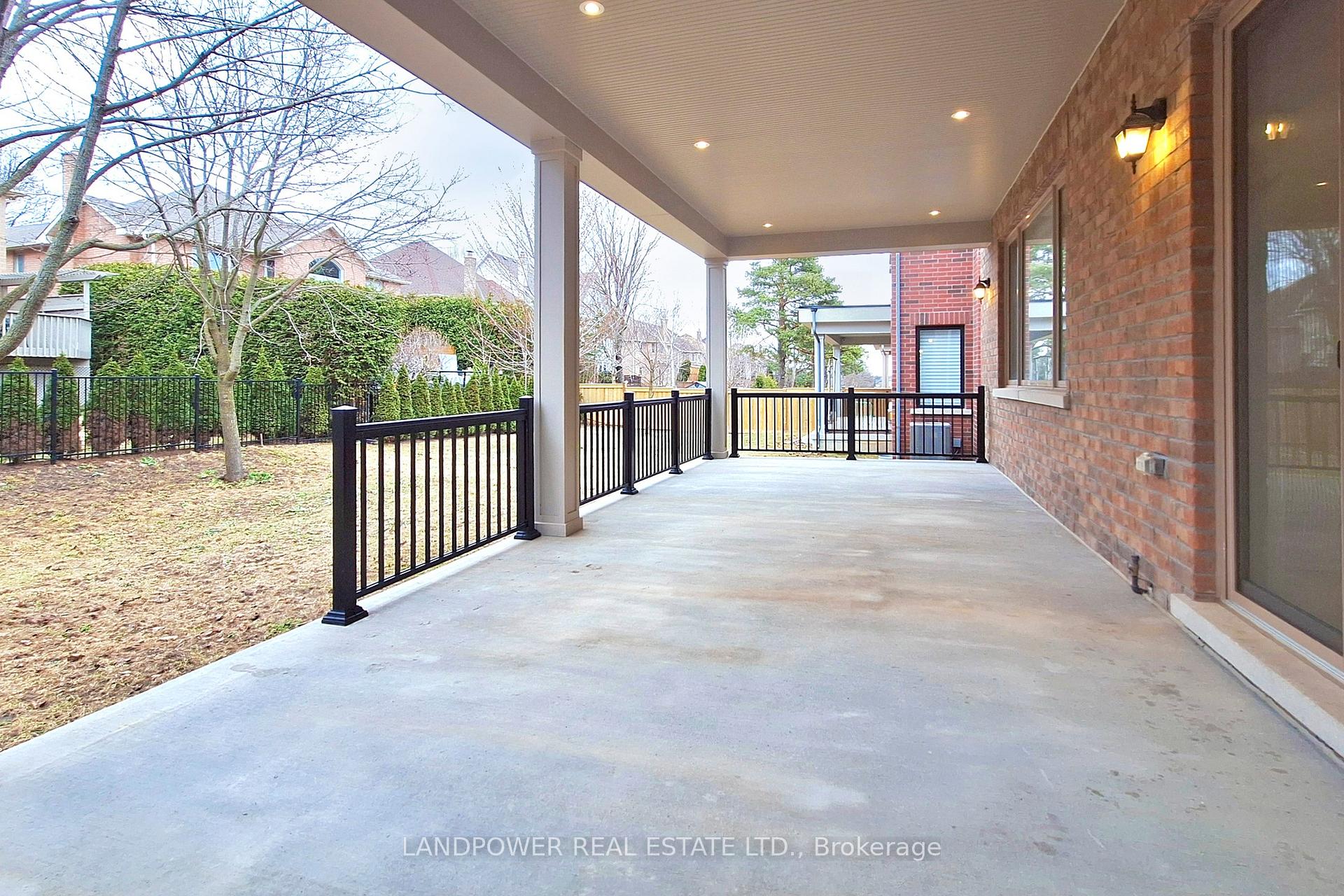 Photo 32 of 52 Klees Crescent, Aurora, Aurora Highlands — HOMEH