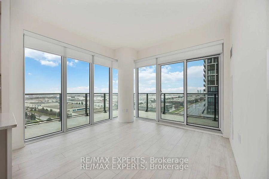 Photo 9 of Unit 902, 9000 Jane Street, Vaughan, Vellore Village — HOMEH