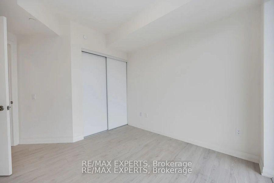 Photo 21 of Unit 902, 9000 Jane Street, Vaughan, Vellore Village — HOMEH