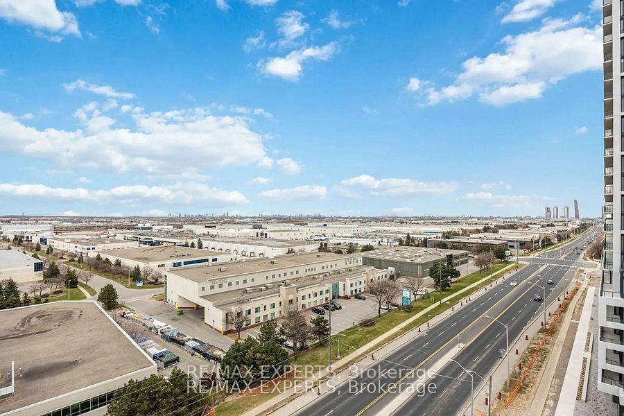 Photo 28 of Unit 902, 9000 Jane Street, Vaughan, Vellore Village — HOMEH