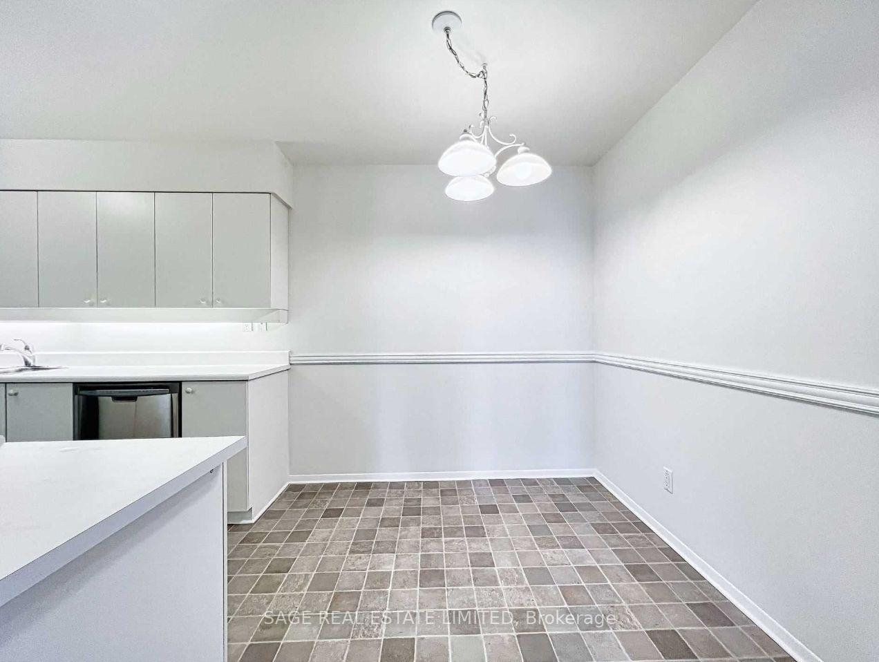 Photo 7 of Unit 305, 260 Heath Street W, Toronto, Forest Hill South — HOMEH