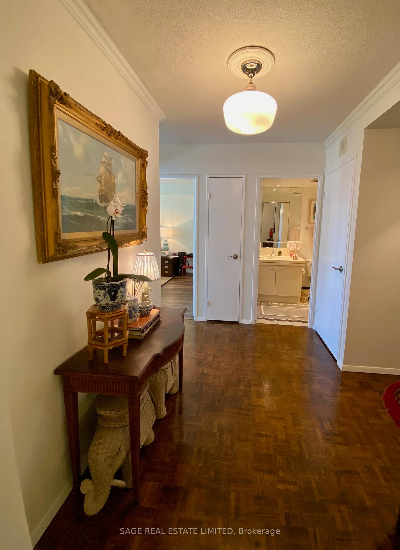 Photo 8 of Unit 305, 260 Heath Street W, Toronto, Forest Hill South — HOMEH
