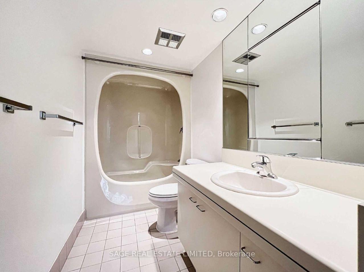 Photo 10 of Unit 305, 260 Heath Street W, Toronto, Forest Hill South — HOMEH