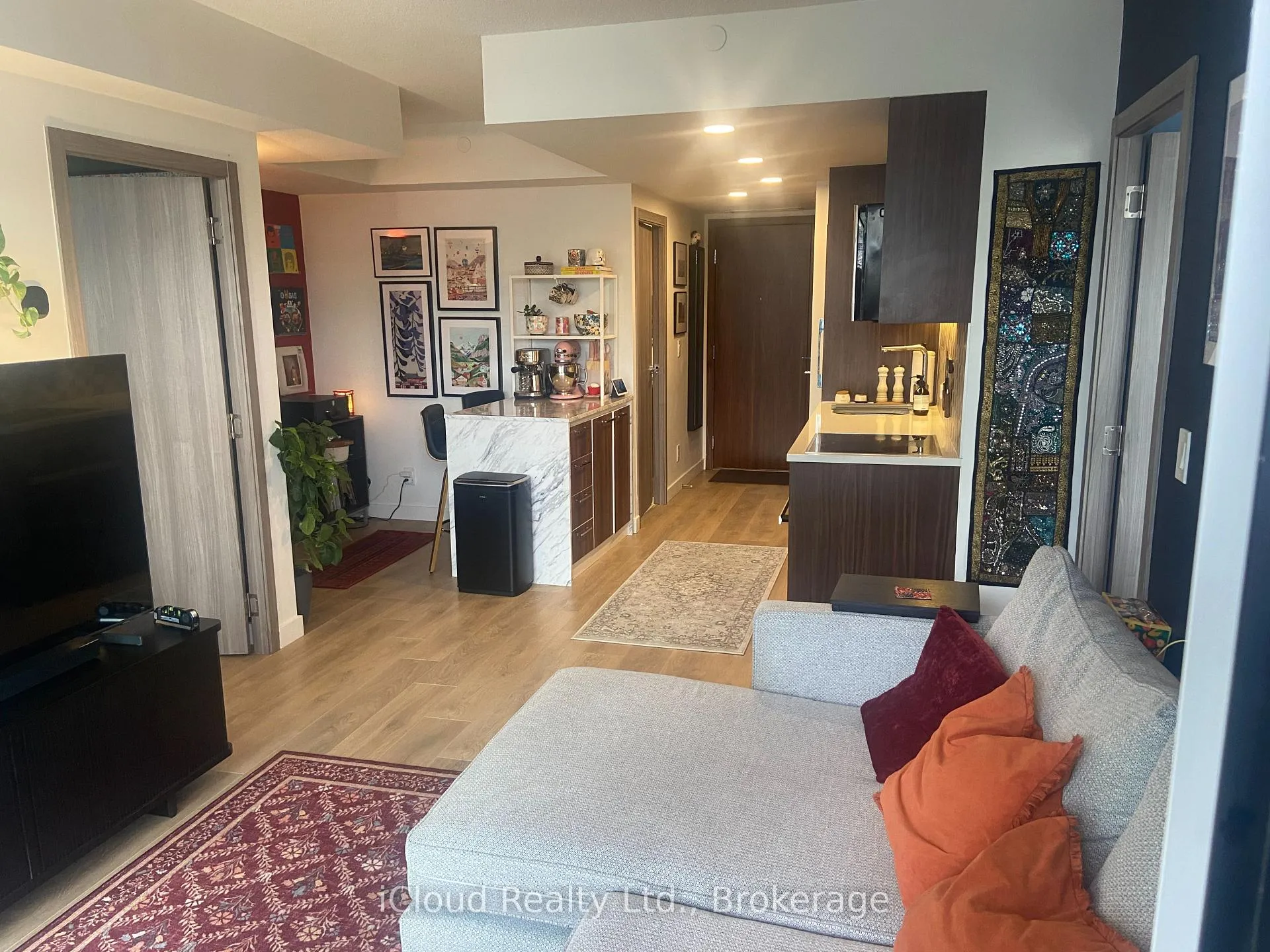 Photo 7 of Unit 2502, 38 Widmer Street, Toronto, Waterfront Communities — HOMEH