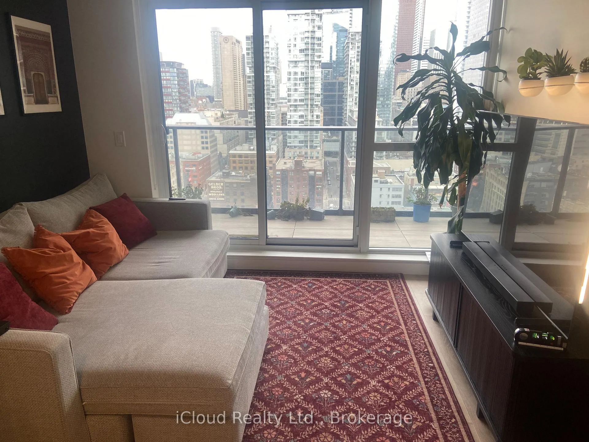 Photo 9 of Unit 2502, 38 Widmer Street, Toronto, Waterfront Communities — HOMEH