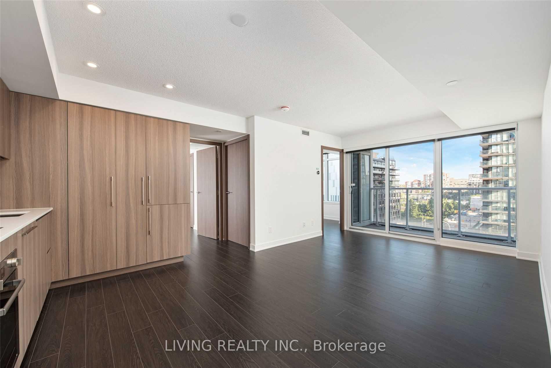 Photo 5 of Unit 703, 19 Bathurst Street, Toronto, Waterfront Communities — HOMEH