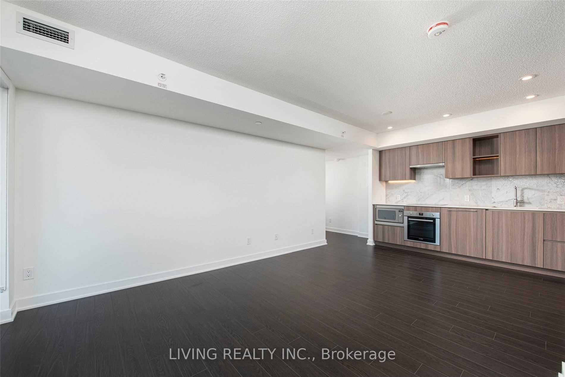 Photo 2 of Unit 703, 19 Bathurst Street, Toronto, Waterfront Communities — HOMEH