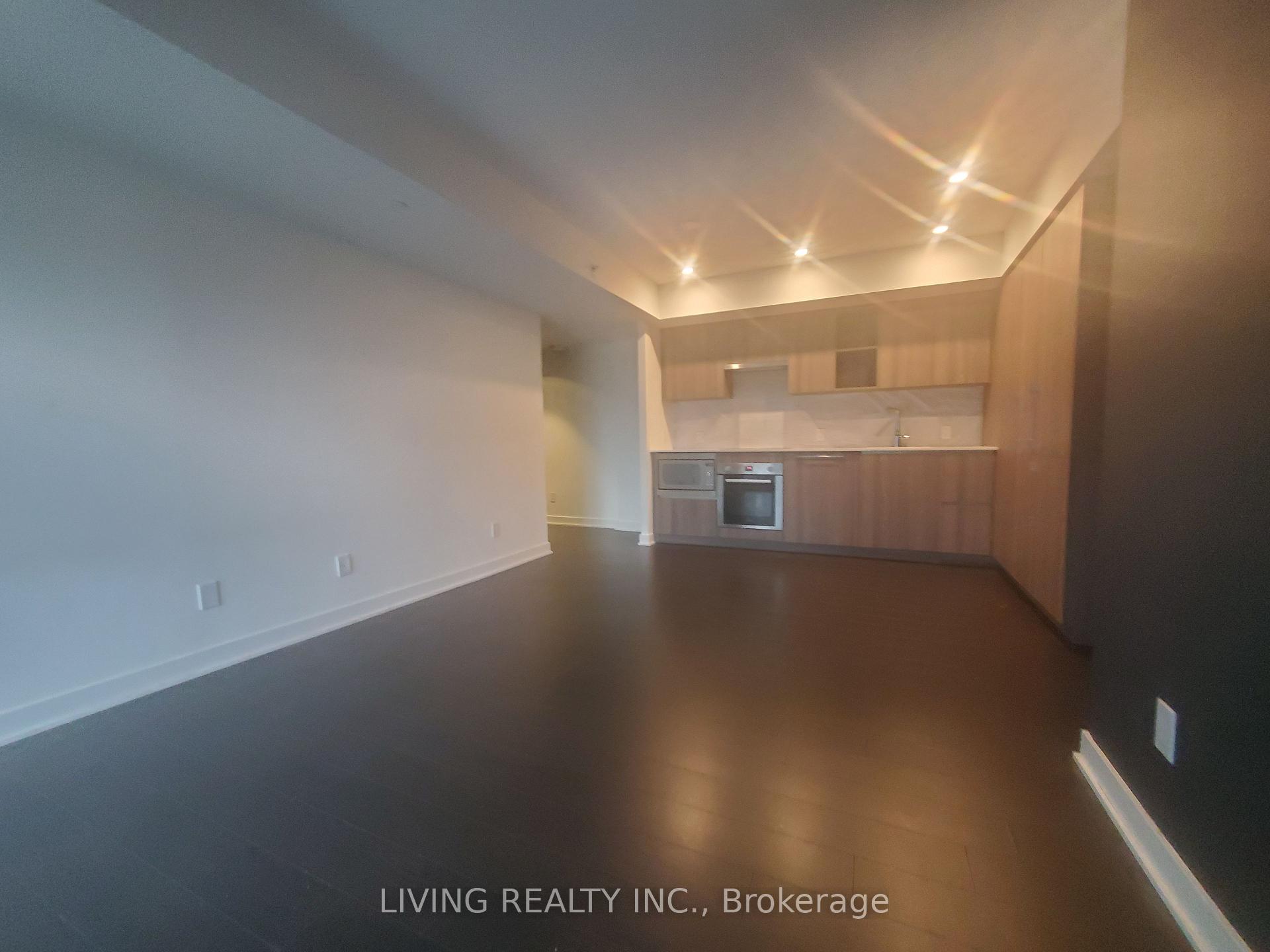 Photo 7 of Unit 703, 19 Bathurst Street, Toronto, Waterfront Communities — HOMEH