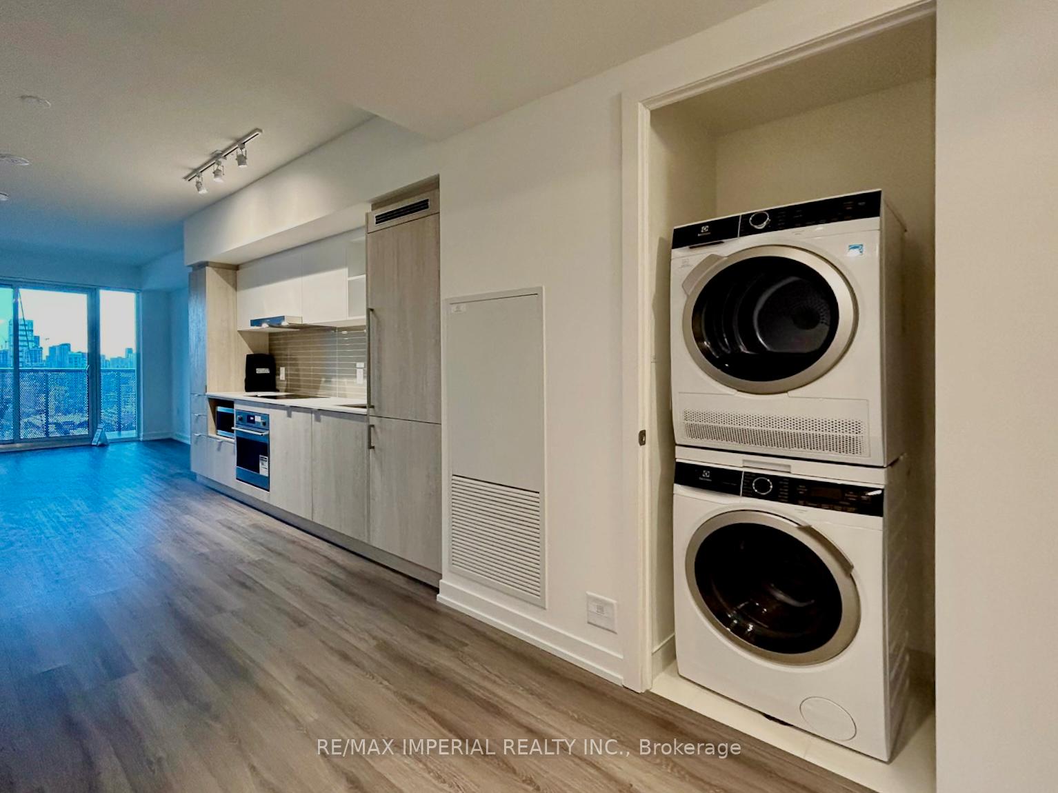 Photo 4 of Unit 2802, 138 Downes Street, Toronto, Waterfront Communities — HOMEH