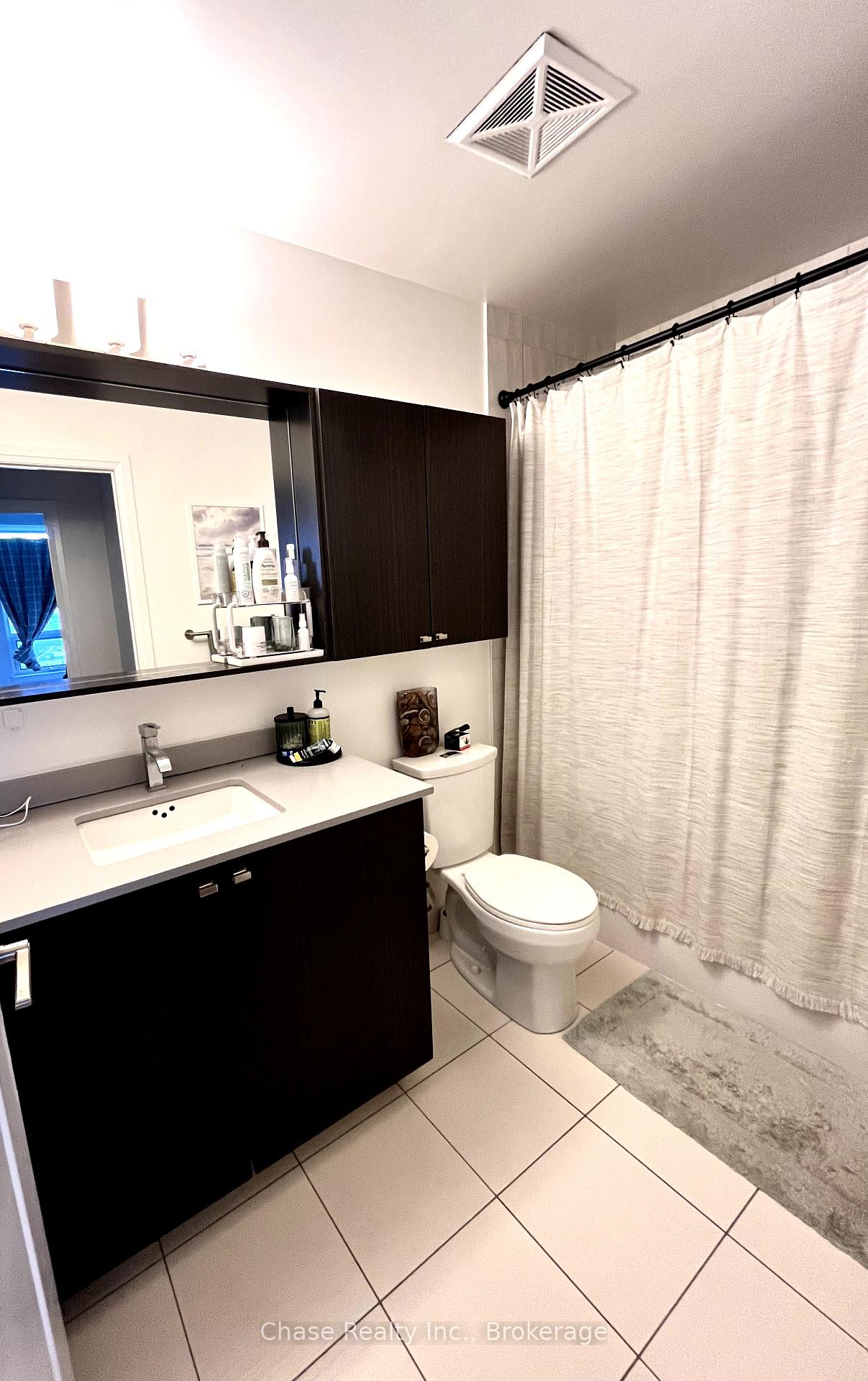 Photo 5 of Unit 618A, 3600 Highway 7, Vaughan, Vaughan Corporate Centre — HOMEH
