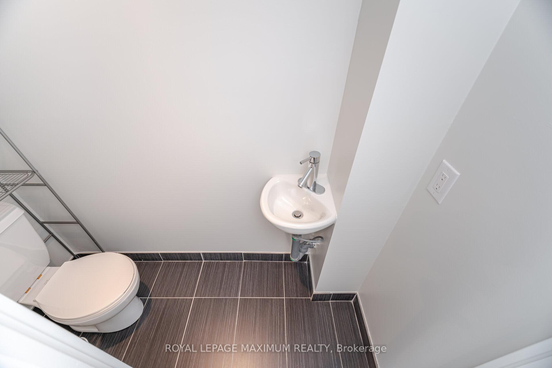 Photo 20 of Unit 1908W, 36 Lisgar Street, Toronto, Little Portugal — HOMEH