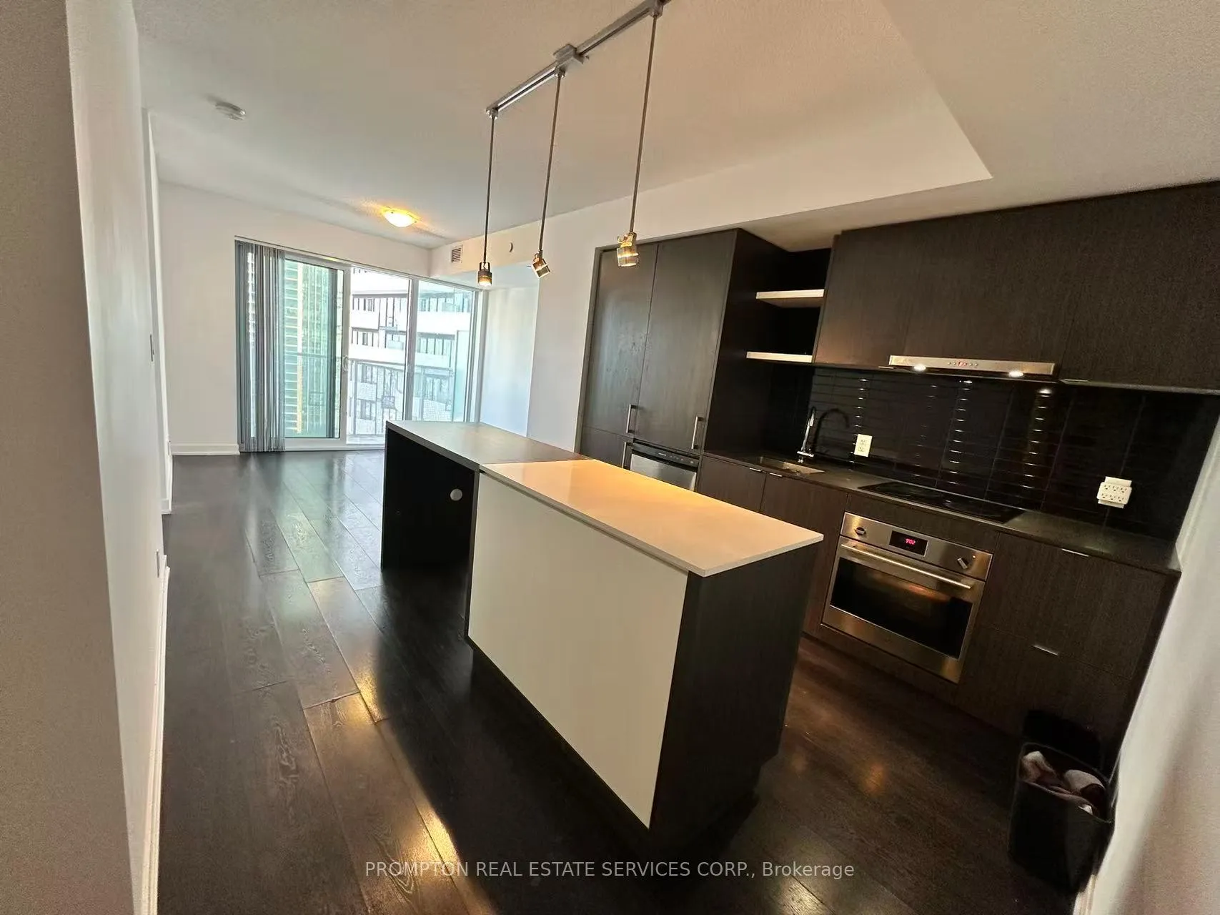 Photo 2 of Unit 1905, 100 Harbour Street, Toronto, Waterfront Communities — HOMEH