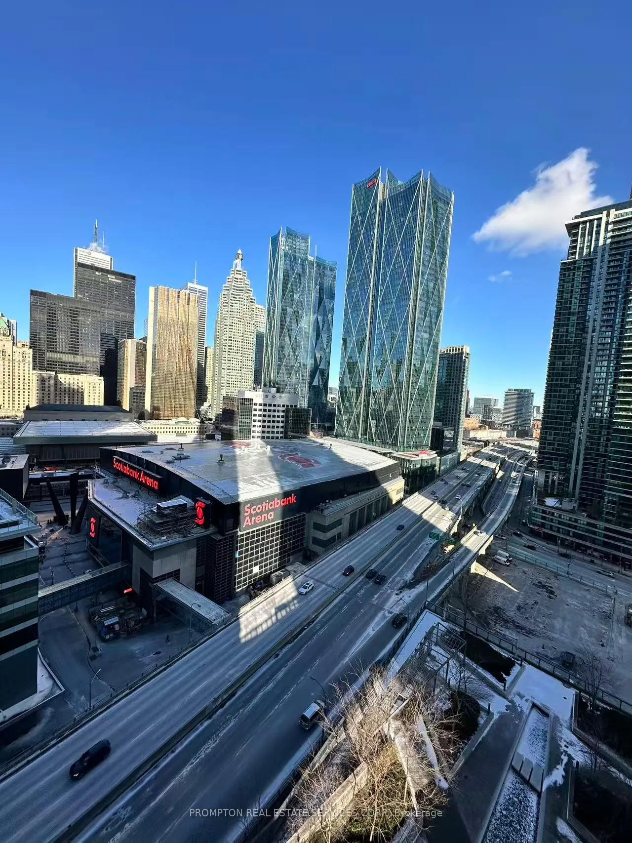 Photo 11 of Unit 1905, 100 Harbour Street, Toronto, Waterfront Communities — HOMEH