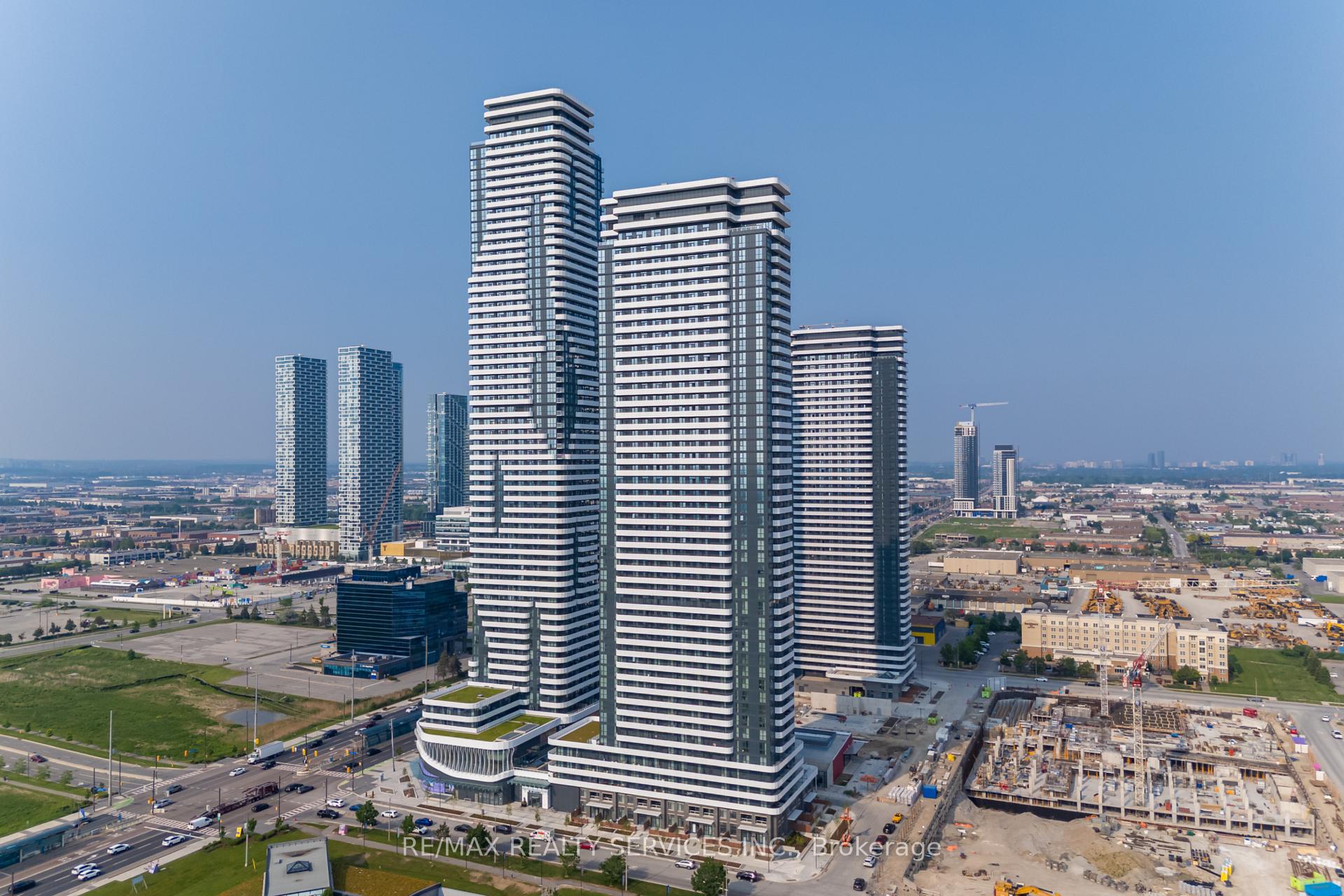 Photo 2 of Unit 4703, 195 Commerce Street, Vaughan, Vaughan Corporate Centre — HOMEH