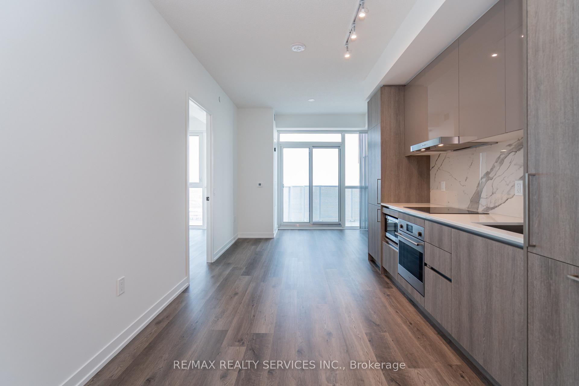 Photo 15 of Unit 4703, 195 Commerce Street, Vaughan, Vaughan Corporate Centre — HOMEH