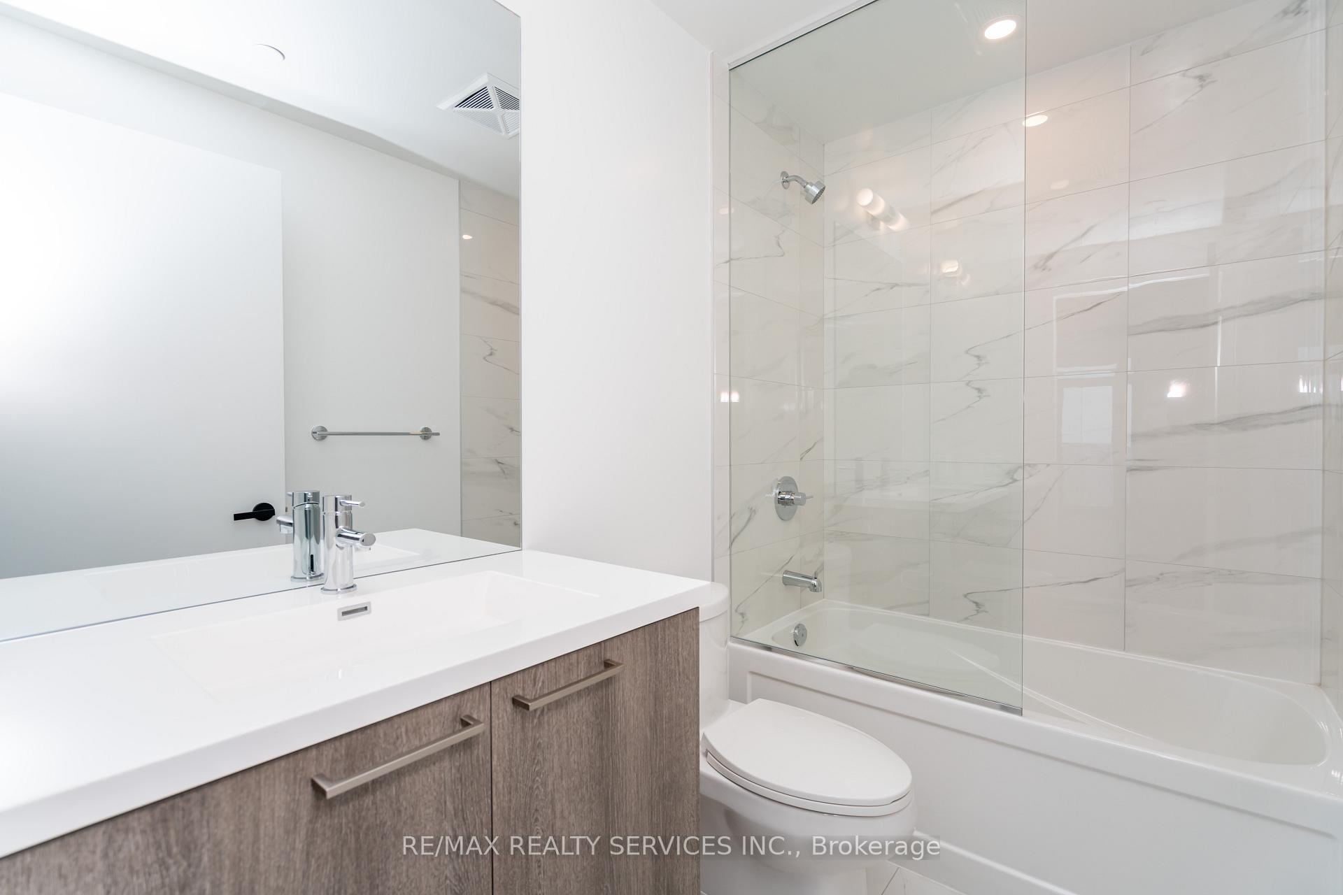 Photo 28 of Unit 4703, 195 Commerce Street, Vaughan, Vaughan Corporate Centre — HOMEH