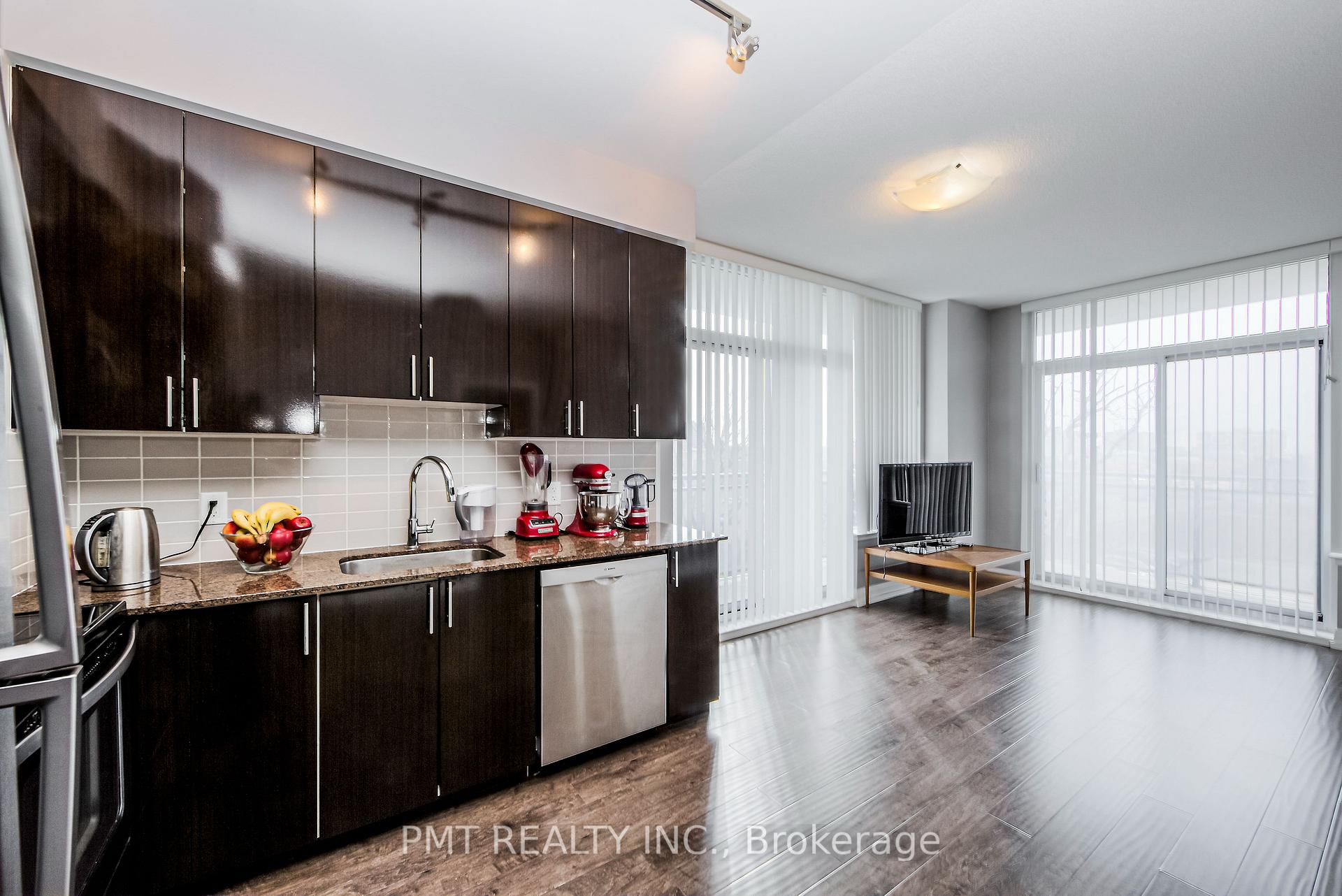 Photo 12 of Unit 405, 85 North Park Road, Vaughan, Beverley Glen — HOMEH