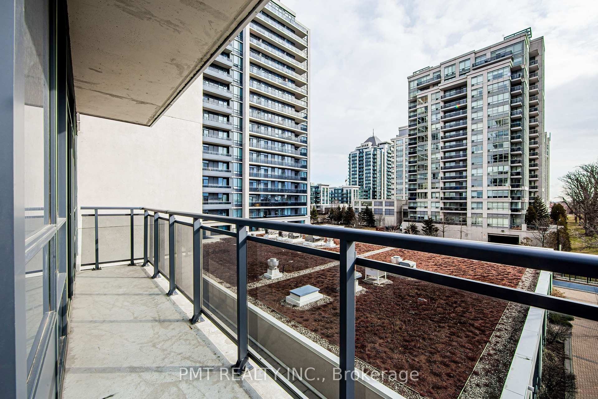 Photo 24 of Unit 405, 85 North Park Road, Vaughan, Beverley Glen — HOMEH
