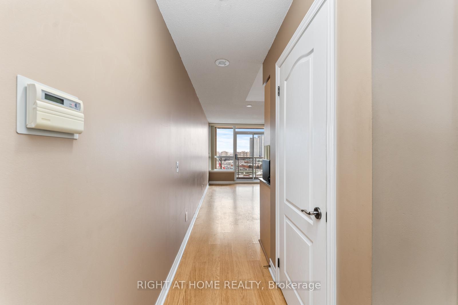 Photo 25 of Unit 1401, 15 North Park Road, Vaughan, Beverley Glen — HOMEH