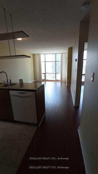 Front of Unit 2302, 10 Navy Wharf Court